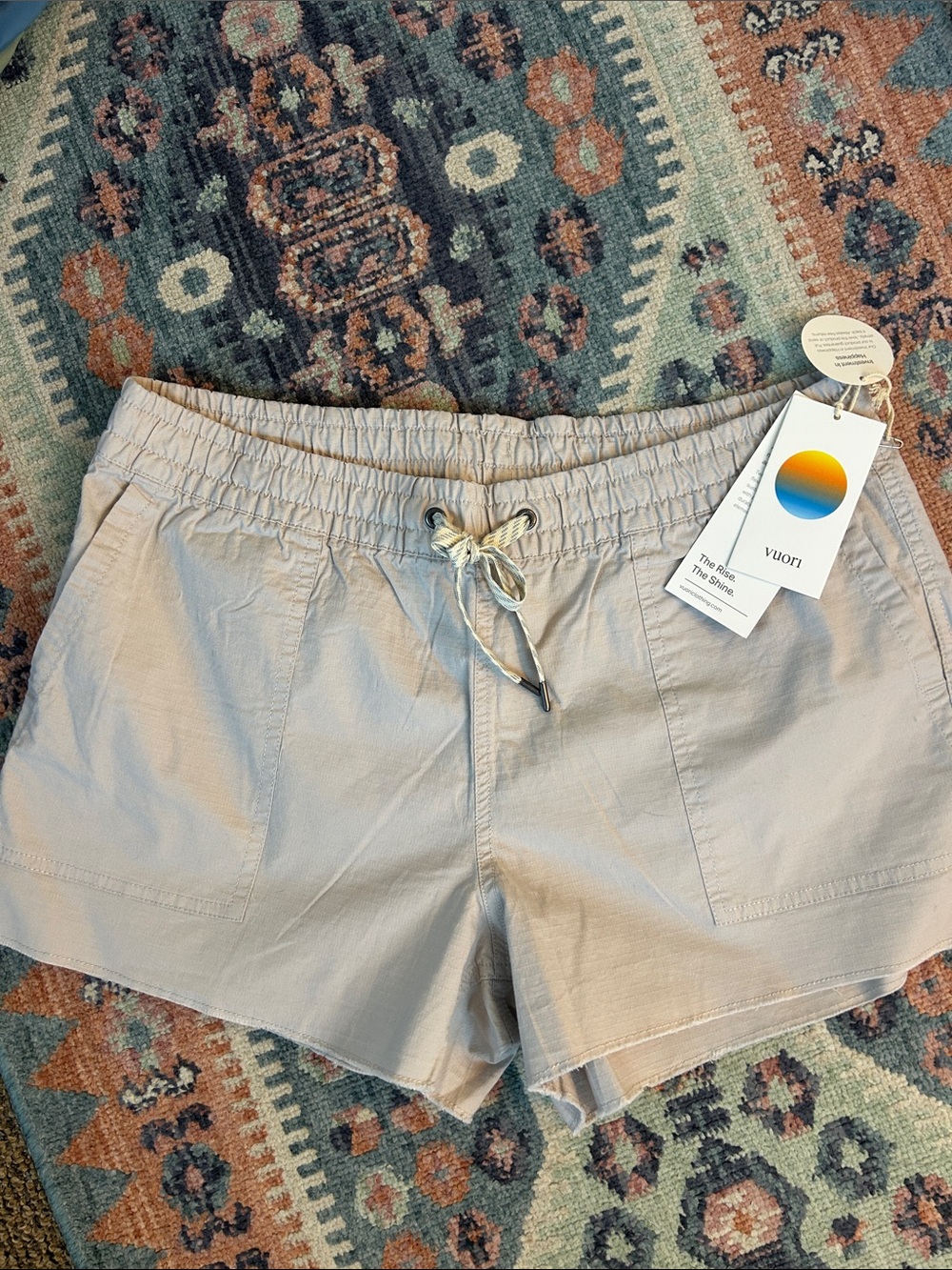 NWT Vuori Vintage Ripstop Shorts